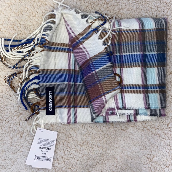 💚3/$10: Lands End- Scarf